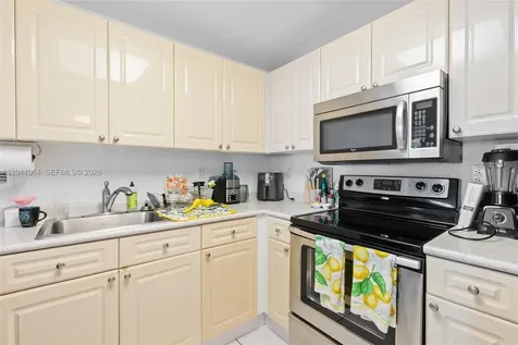 2301 Collins Avenue Miami Beach FL 33139