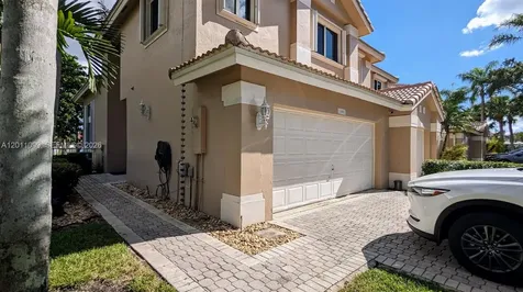 1181 SW 158th Avenue Pembroke Pines FL 33027