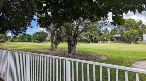 1181 SW 158th Avenue Pembroke Pines FL 33027