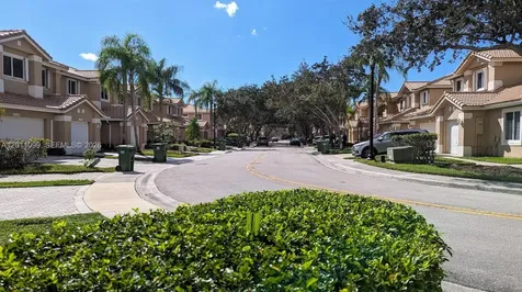 1181 SW 158th Avenue Pembroke Pines FL 33027