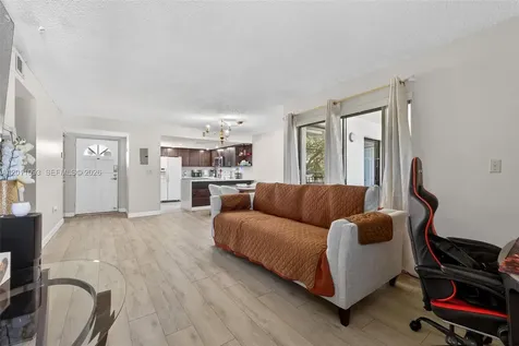 10845 NW 7th Street Miami FL 33172