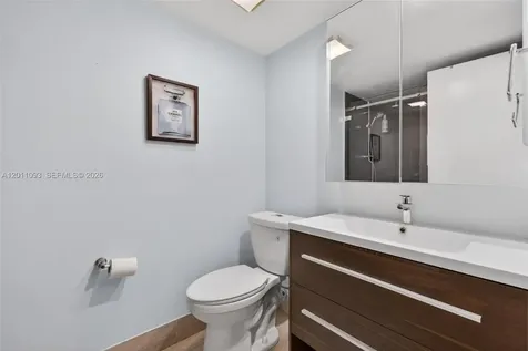 10845 NW 7th Street Miami FL 33172
