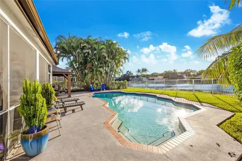 4394 Fox Ridge Drive Weston FL 33331
