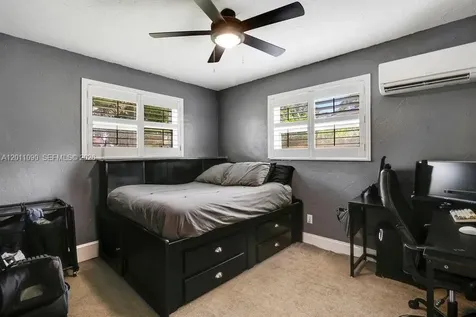 19049 SE Robert Drive Jupiter FL 33469