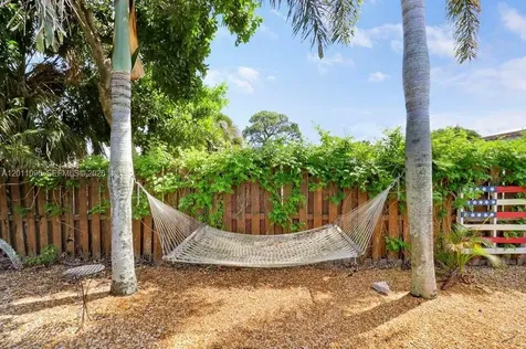 19049 SE Robert Drive Jupiter FL 33469