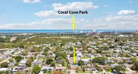 19049 SE Robert Drive Jupiter FL 33469