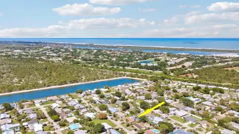 19049 SE Robert Drive Jupiter FL 33469