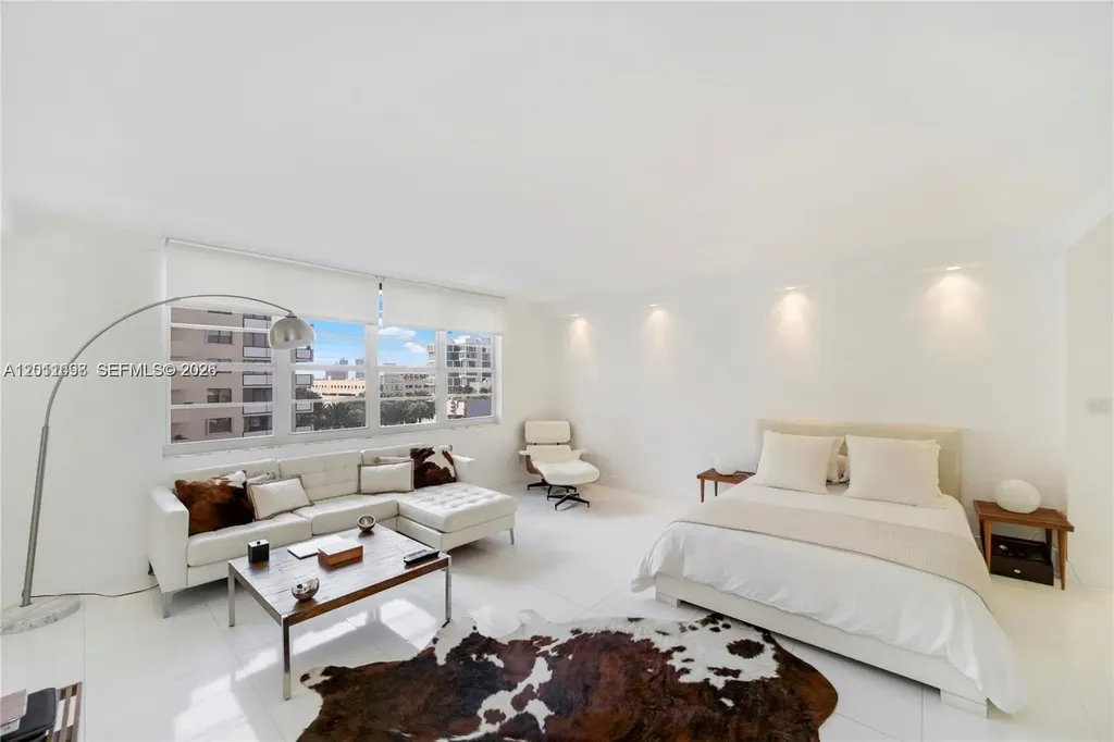 100 Lincoln Road Miami Beach FL 33139