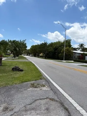 3245 SW 82nd Avenue Miami FL 33155