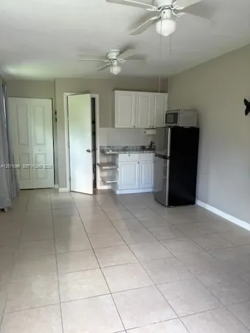 3245 SW 82nd Avenue Miami FL 33155