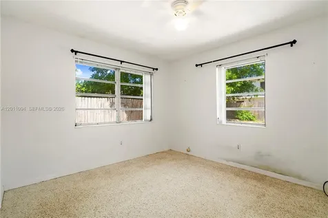 56 SE Marlin Avenue Key Largo FL 33037