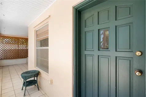 56 SE Marlin Avenue Key Largo FL 33037