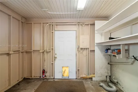 56 SE Marlin Avenue Key Largo FL 33037