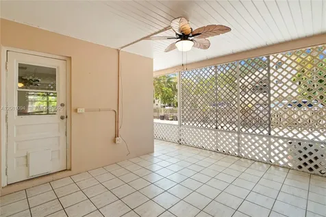 56 SE Marlin Avenue Key Largo FL 33037