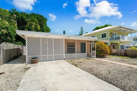 56 SE Marlin Avenue Key Largo FL 33037