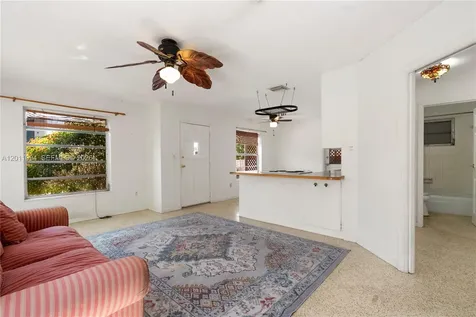 56 SE Marlin Avenue Key Largo FL 33037