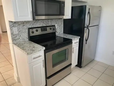1071 Adams Avenue Homestead FL 33034