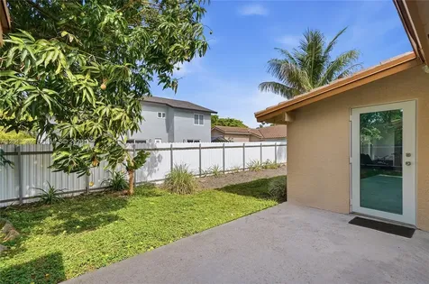 20102 NW 62nd Avenue Hialeah FL 33015