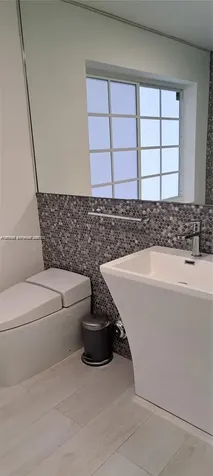 846 Michigan Avenue Miami Beach FL 33139