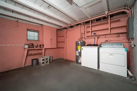 8415 SW 44th Street Miami FL 33155