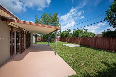 8415 SW 44th Street Miami FL 33155