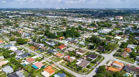 8415 SW 44th Street Miami FL 33155