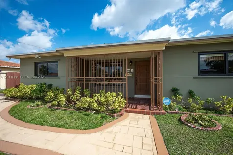 8415 SW 44th Street Miami FL 33155