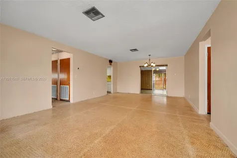 8415 SW 44th Street Miami FL 33155