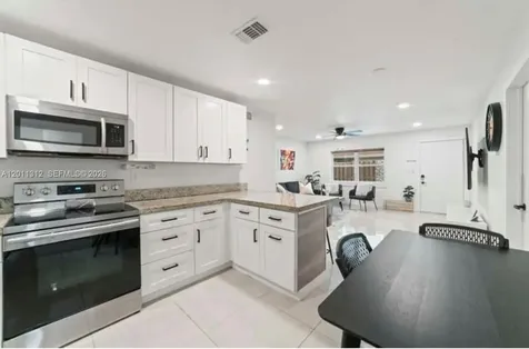 2320 SW 18th Terrace Fort Lauderdale FL 33315