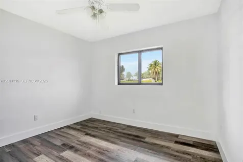 8931 SW 182nd Terrace Palmetto Bay FL 33157