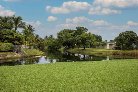 8931 SW 182nd Terrace Palmetto Bay FL 33157