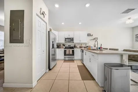 10657 W 32nd Lane Hialeah FL 33018