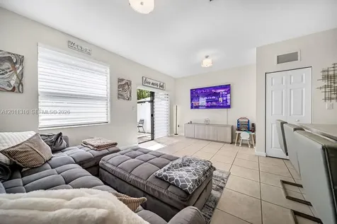 10657 W 32nd Lane Hialeah FL 33018