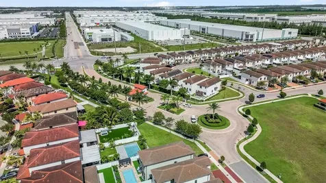 10657 W 32nd Lane Hialeah FL 33018
