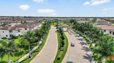 10657 W 32nd Lane Hialeah FL 33018