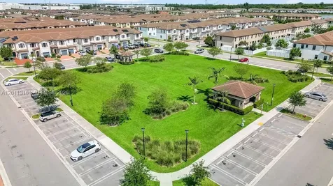 10657 W 32nd Lane Hialeah FL 33018