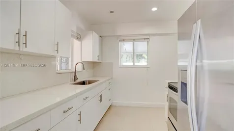 7855 SW 22nd Street Miami FL 33155