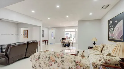 7855 SW 22nd Street Miami FL 33155