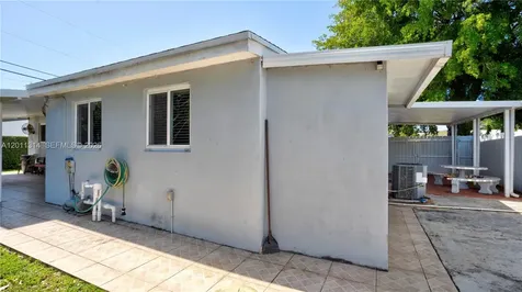 7855 SW 22nd Street Miami FL 33155