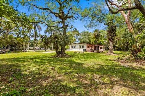 15345 SW 269th Terrace Homestead FL 33032