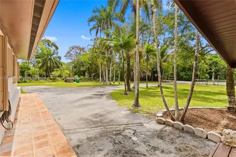 15345 SW 269th Terrace Homestead FL 33032
