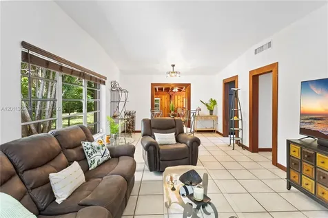15345 SW 269th Terrace Homestead FL 33032