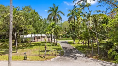15345 SW 269th Terrace Homestead FL 33032