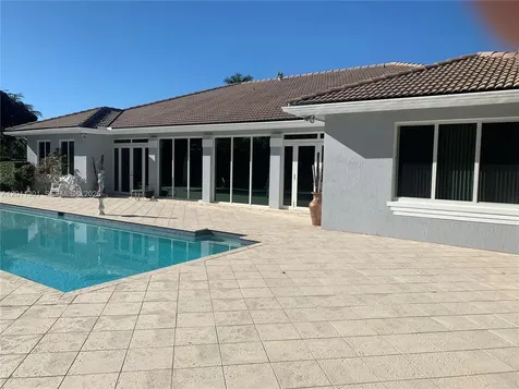 7625 SW 75th Avenue Miami FL 33143