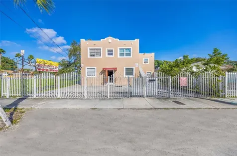 193 NW 58th Street Miami FL 33127