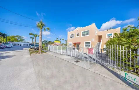193 NW 58th Street Miami FL 33127