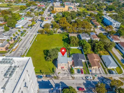 193 NW 58th Street Miami FL 33127