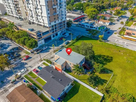193 NW 58th Street Miami FL 33127