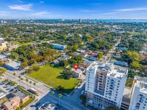 193 NW 58th Street Miami FL 33127