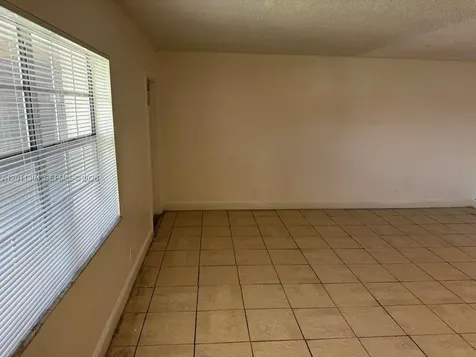 978 SW 10th Drive Pompano Beach FL 33060